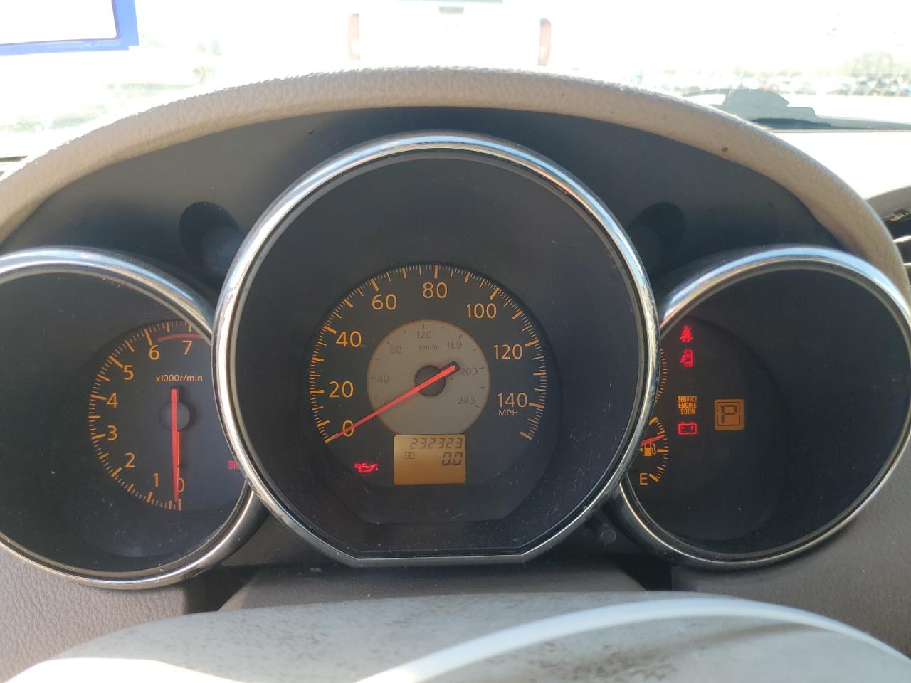 2005 Nissan Altima - Image 9