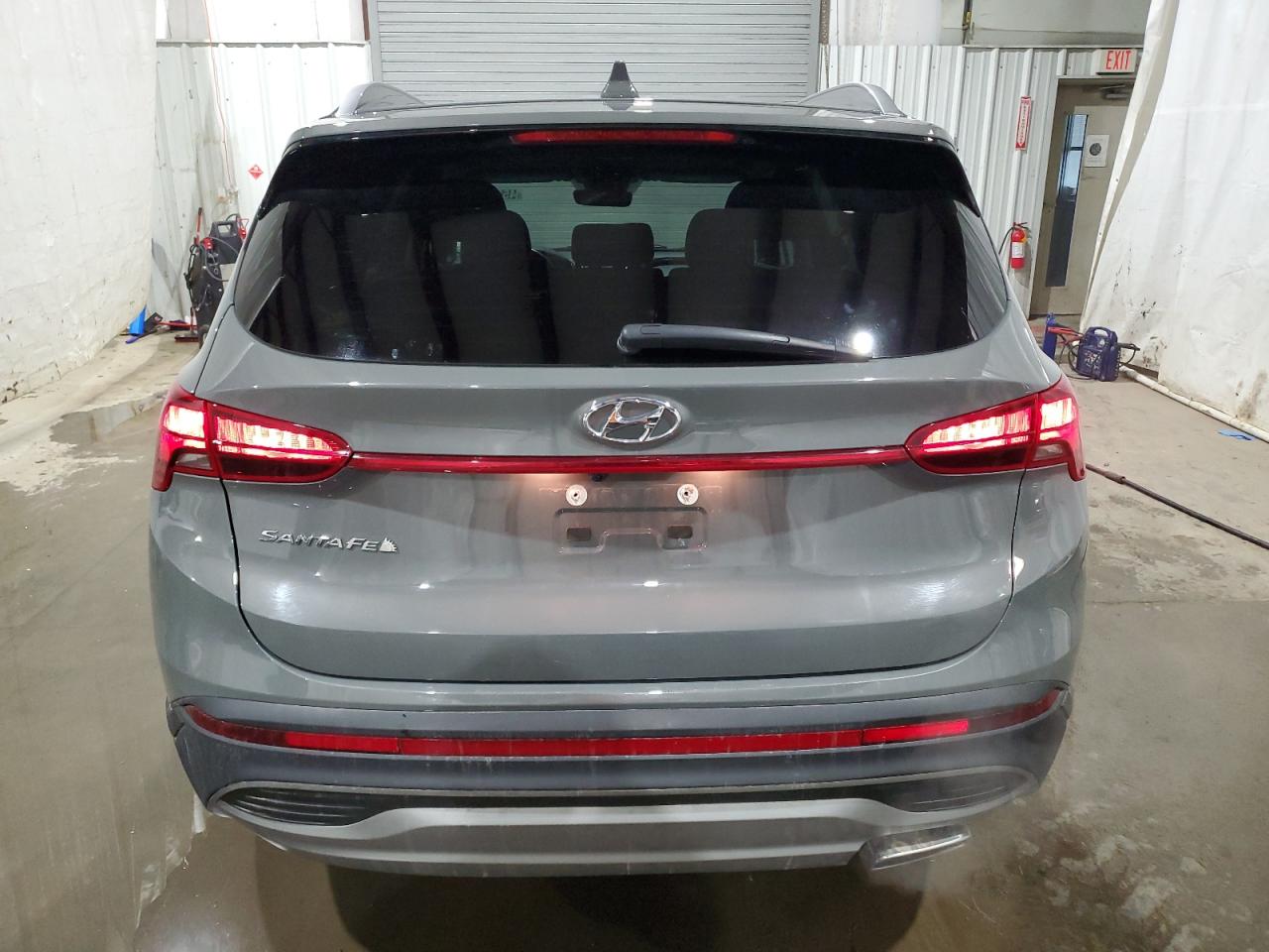 2023 Hyundai Santa Fe - Image 6