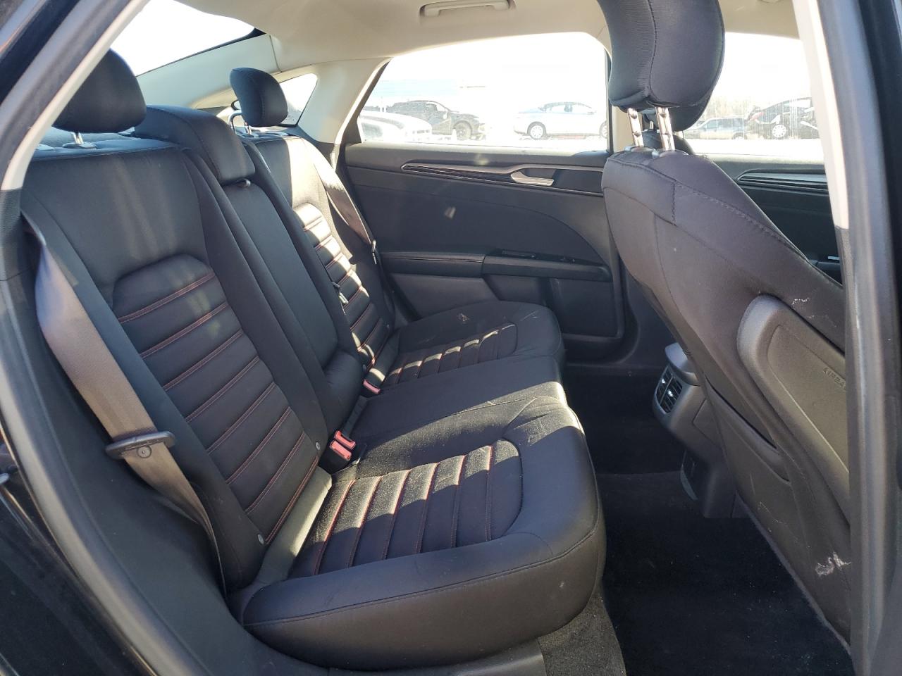 2015 Ford Fusion - Image 10