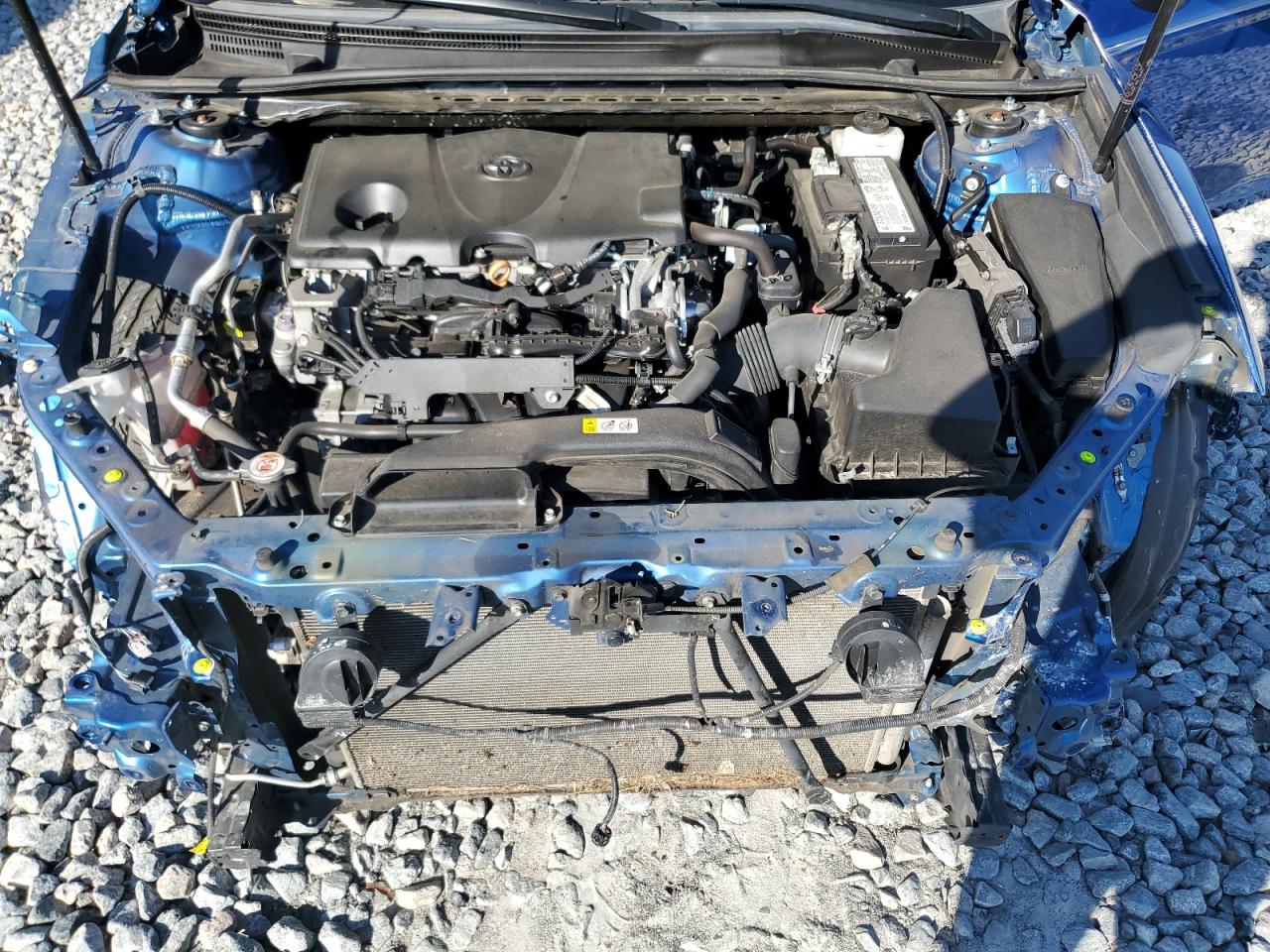 2020 Toyota Camry - Image 11