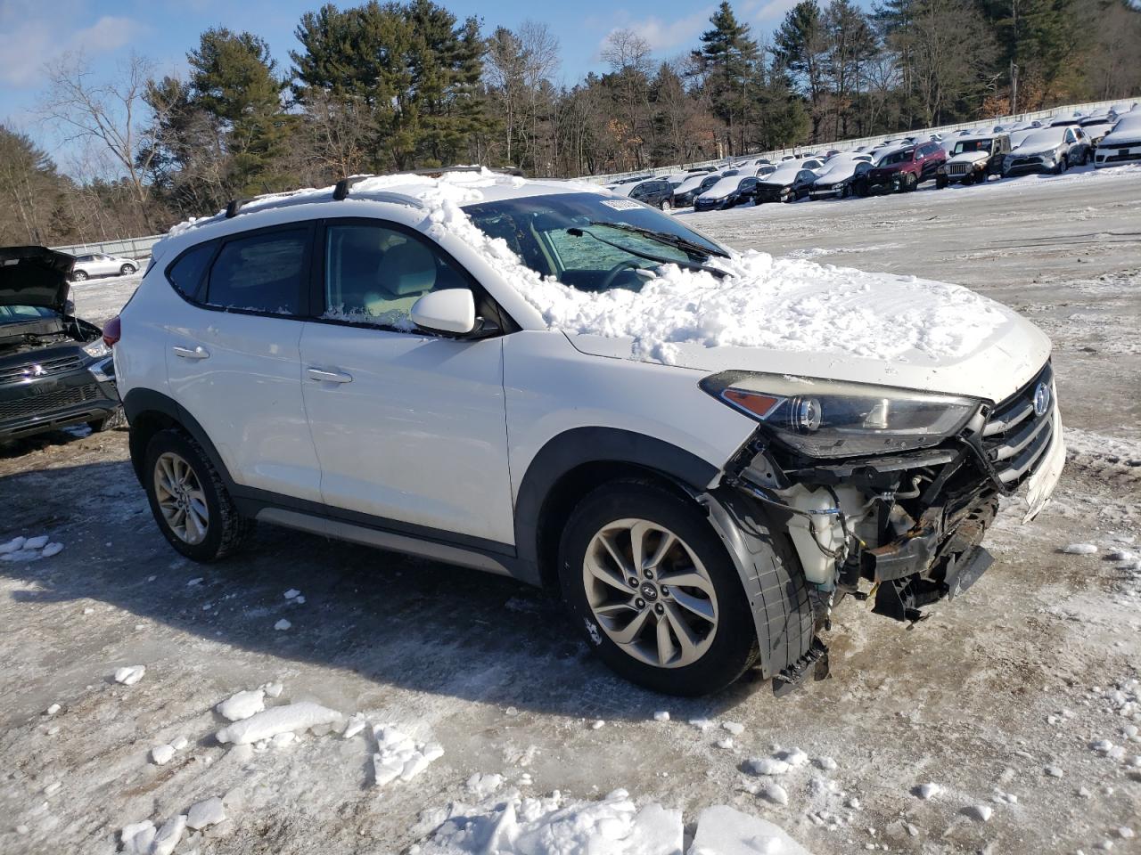 2017 Hyundai Tucson - Image 4