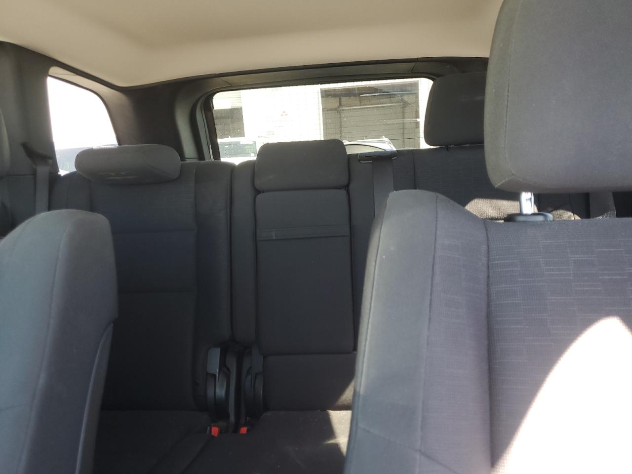 2011 Jeep Grand Cherokee - Image 10