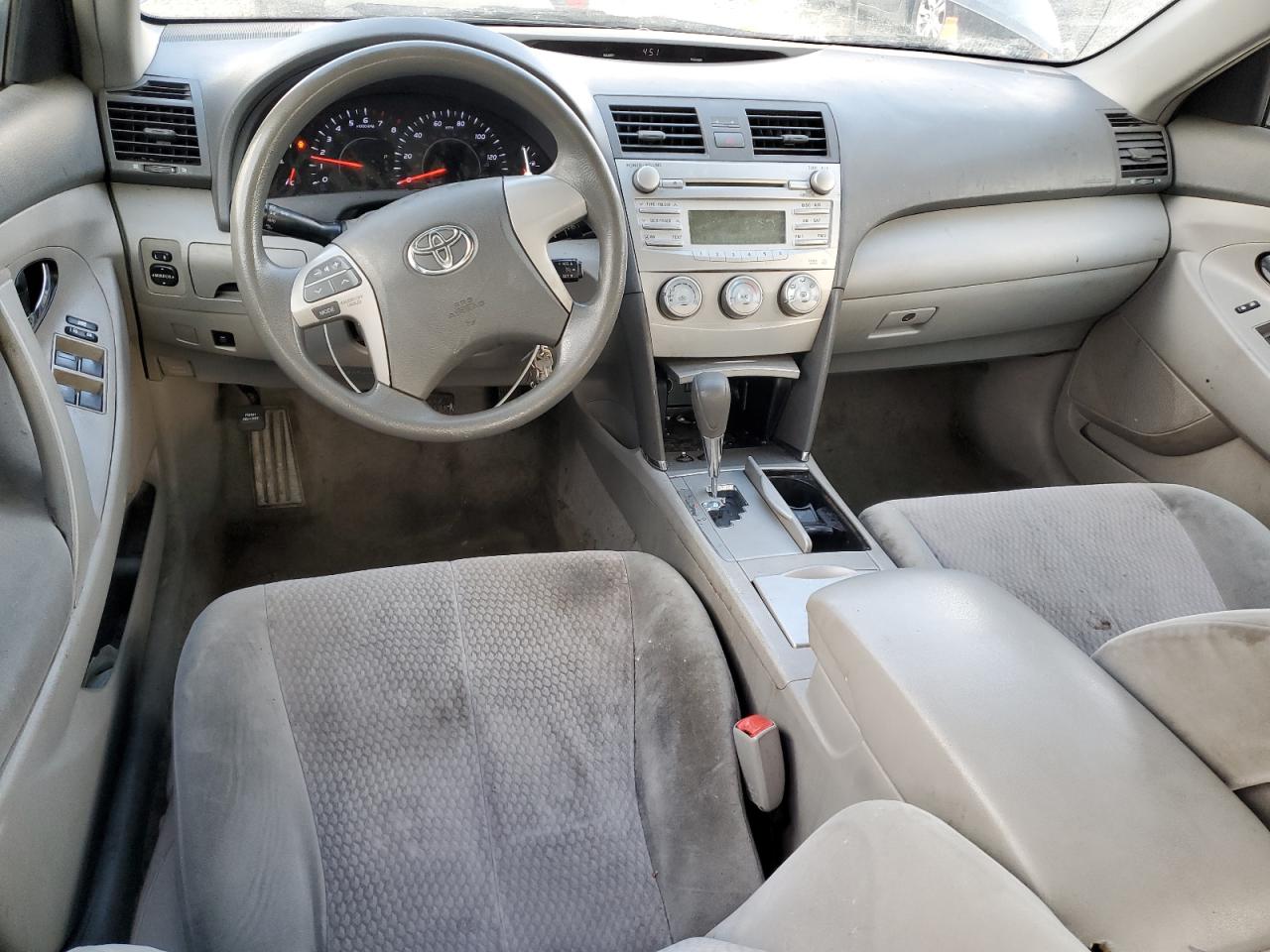 2011 Toyota Camry - Image 8