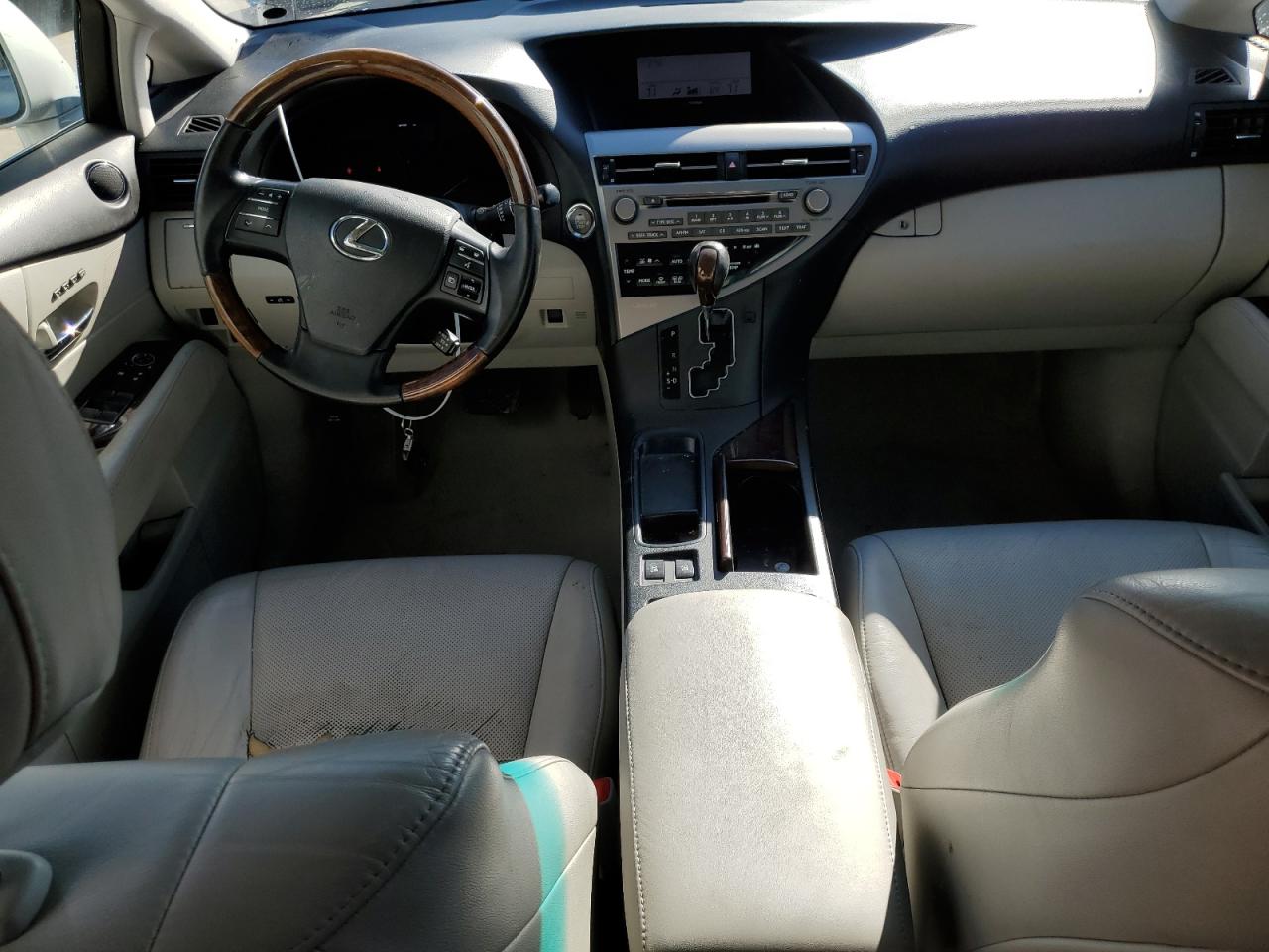 2012 Lexus RX - Image 8