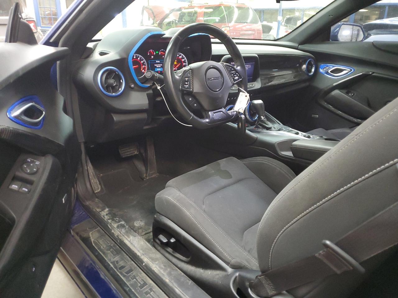 2020 Chevrolet Camaro - Image 8