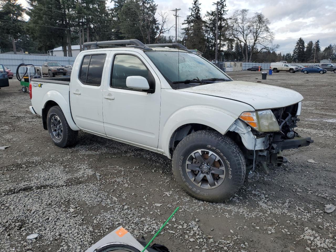 2014 Nissan Navara (Frontier) - Image 4