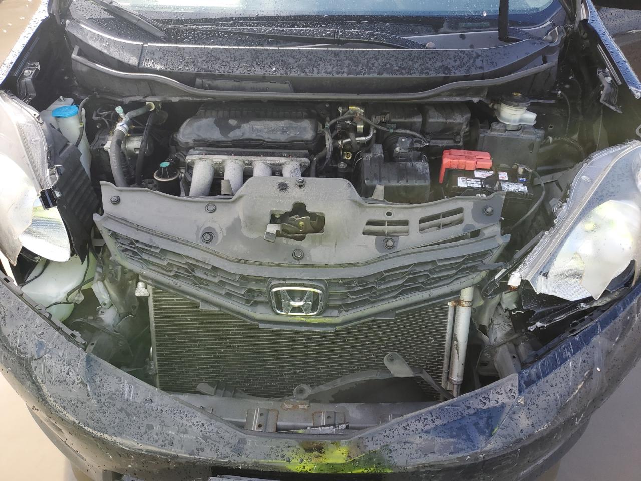 2012 Honda Fit - Image 13