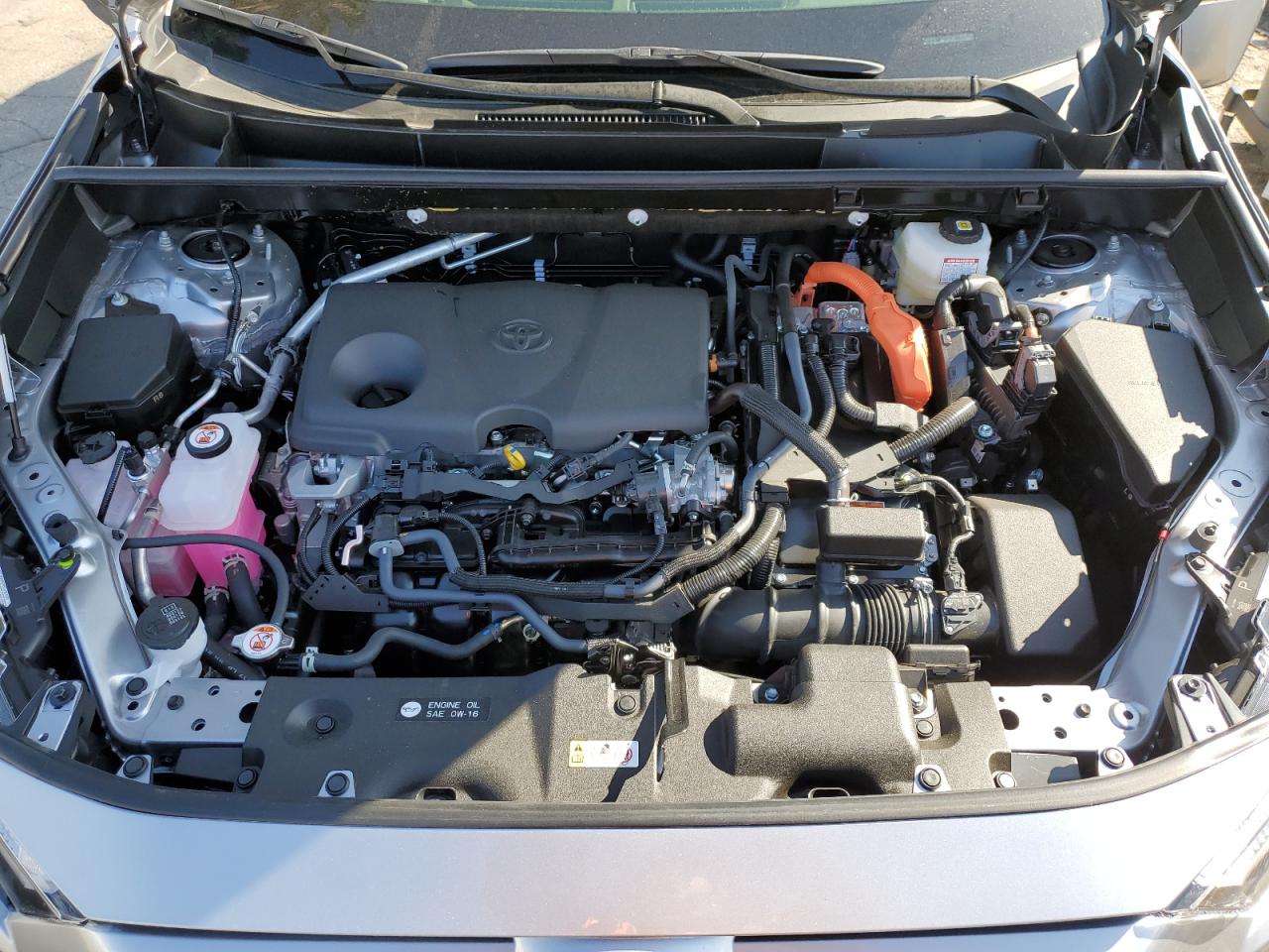 2024 Toyota RAV 4 - Image 12