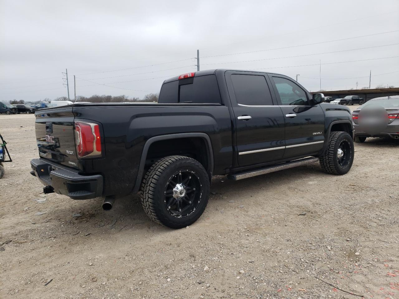 2018 GMC Sierra - Image 3