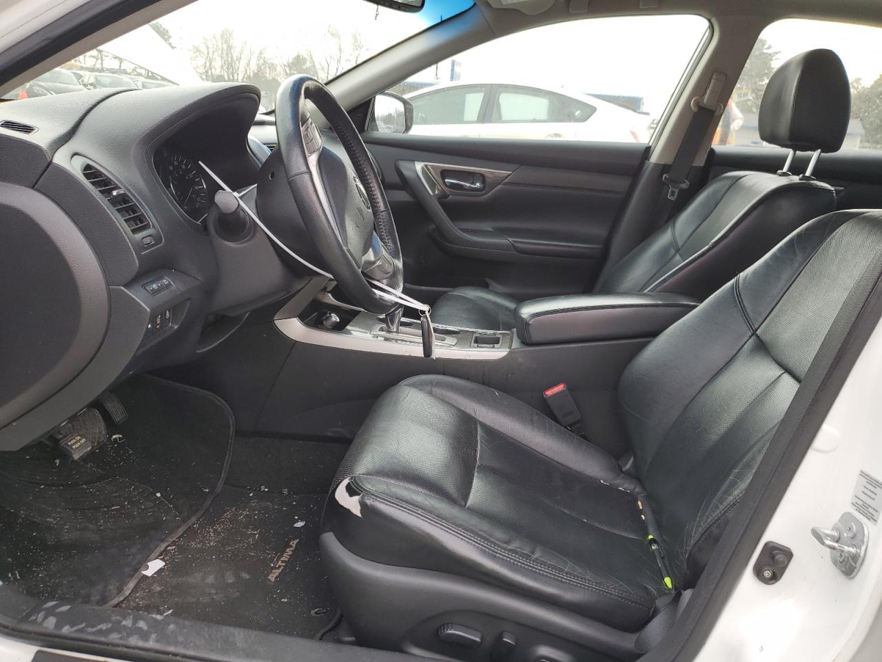 2014 Nissan Altima - Image 7