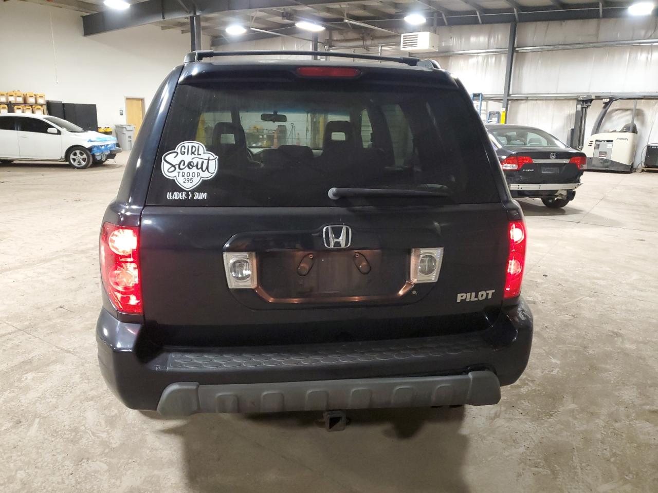 2004 Honda Pilot - Image 6