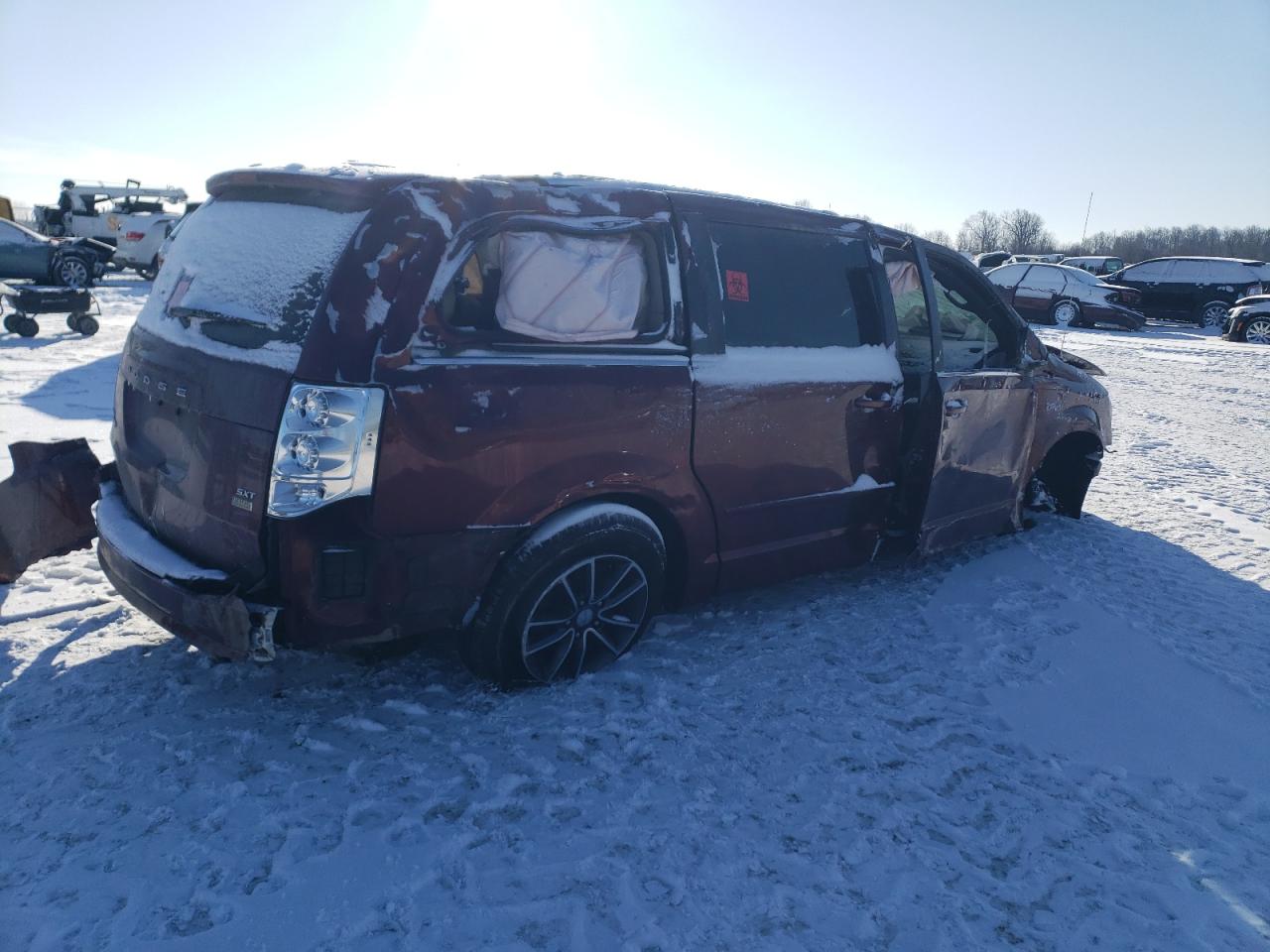 2017 Dodge Caravan - Image 3