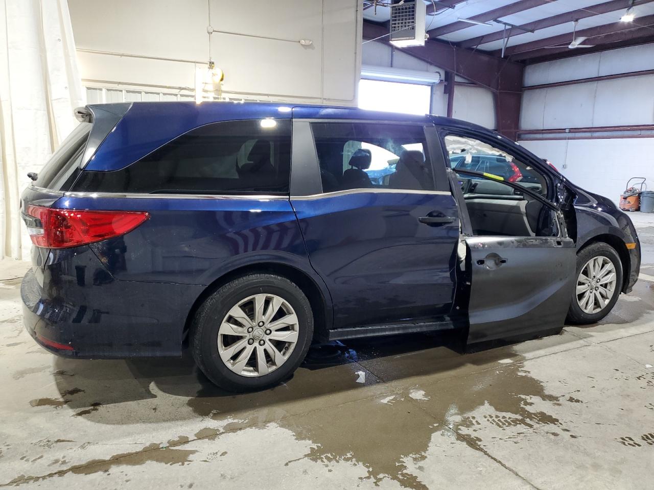 2021 Honda Odyssey - Image 3