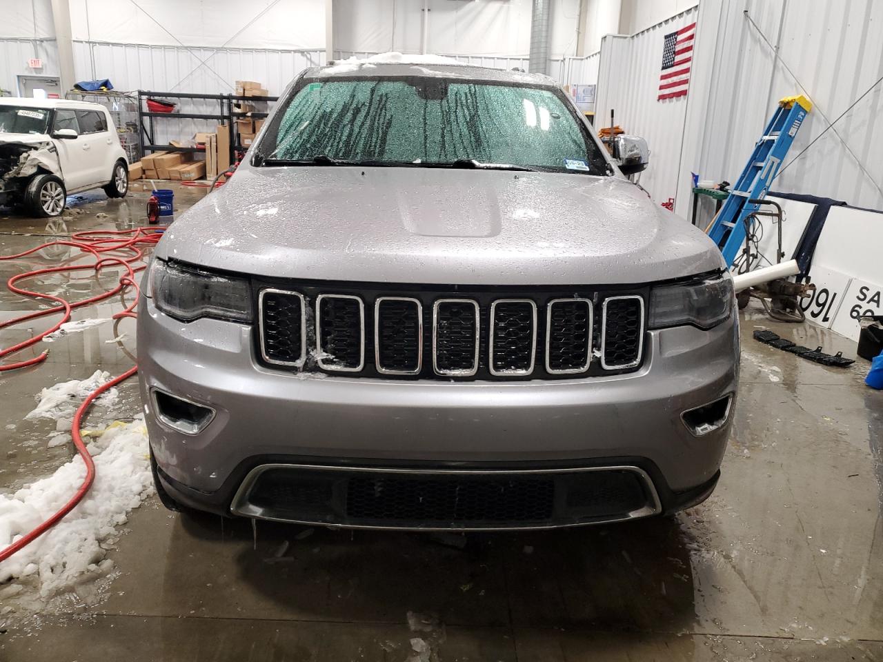 2016 Jeep Grand Cherokee - Image 5