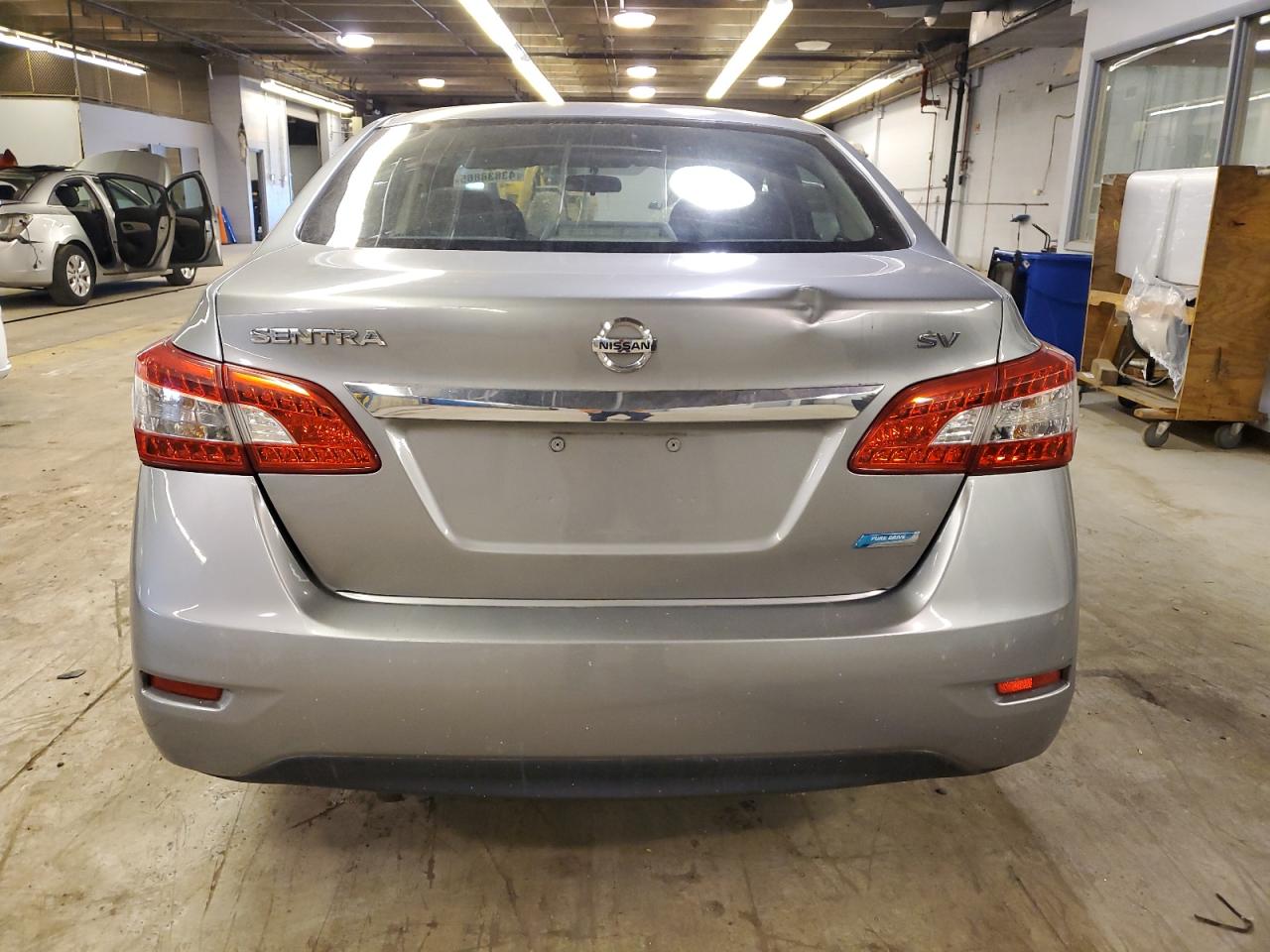 2013 Nissan Sentra - Image 6