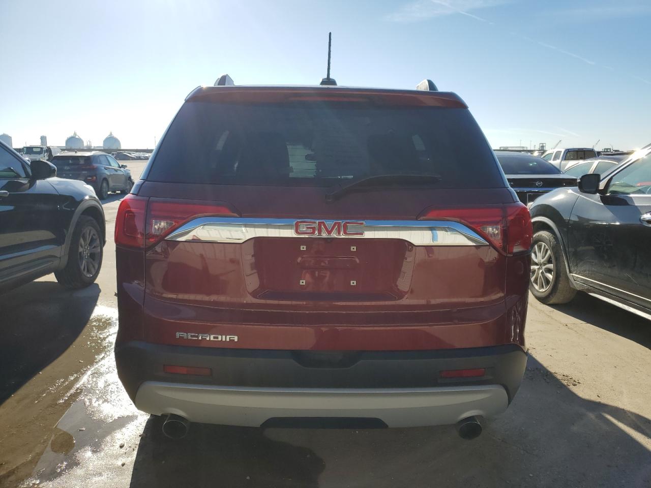 2018 GMC Acadia - Image 6