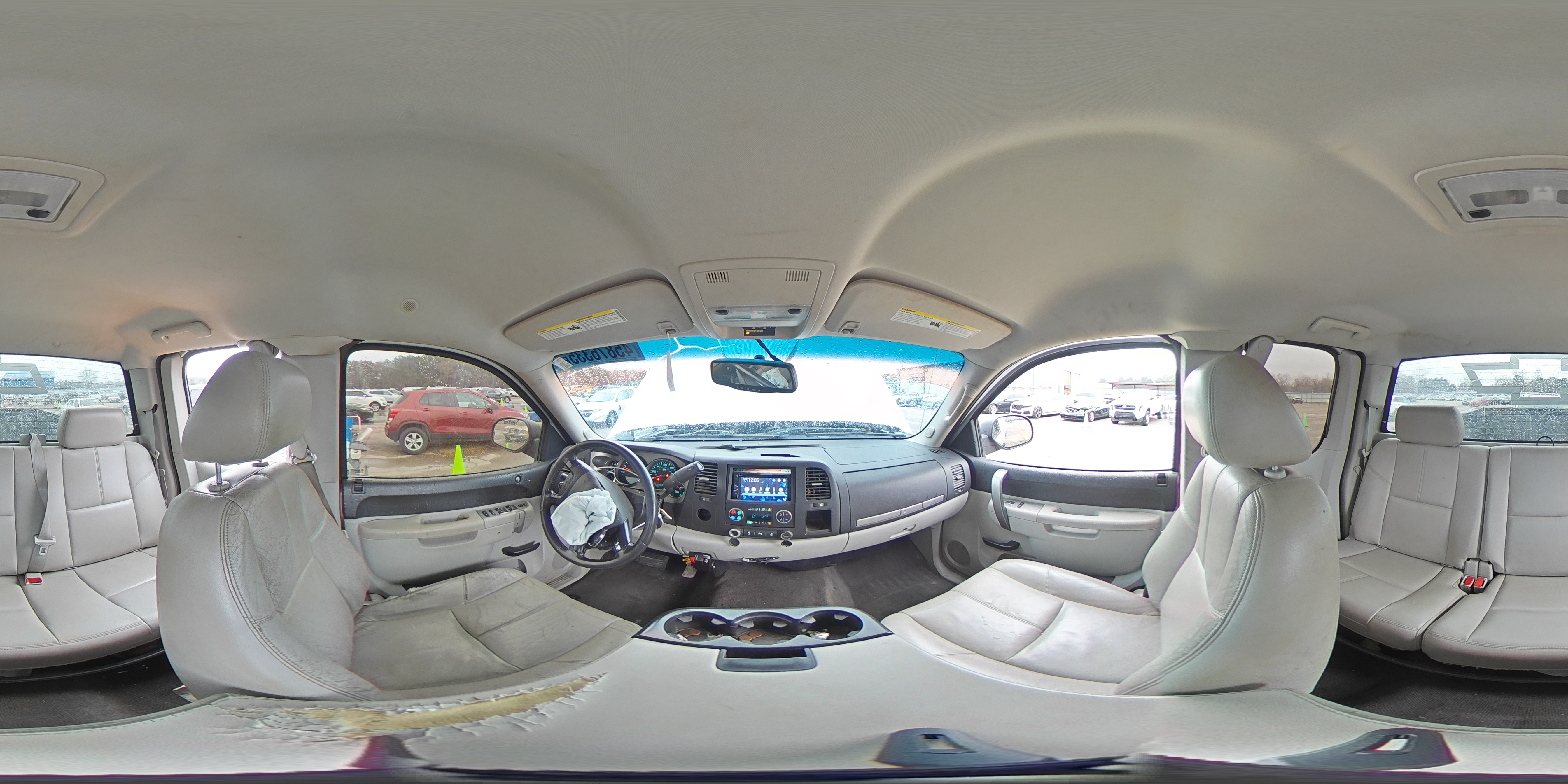 2011 Chevrolet Silverado - Image 12