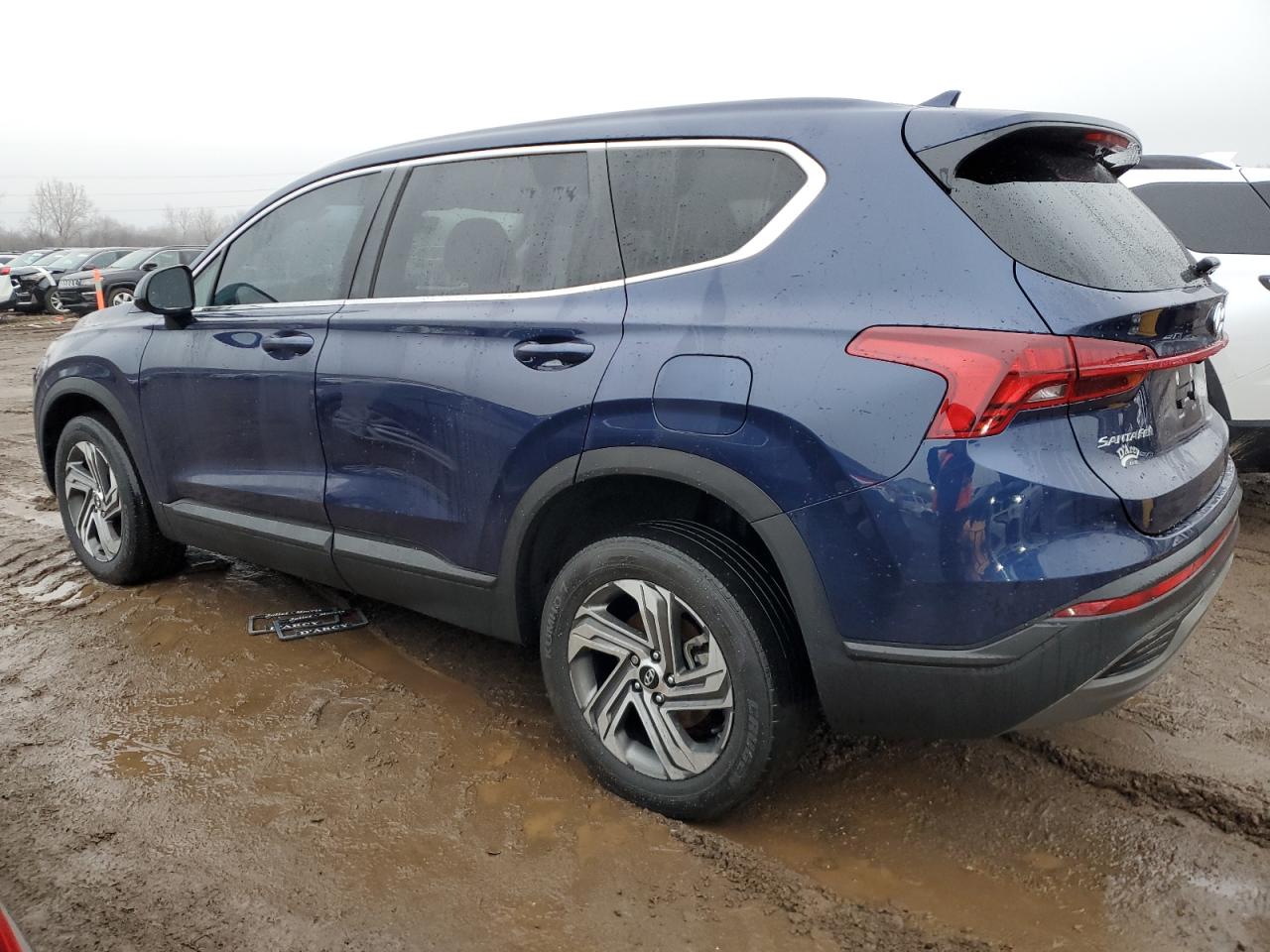 2023 Hyundai Santa Fe - Image 2