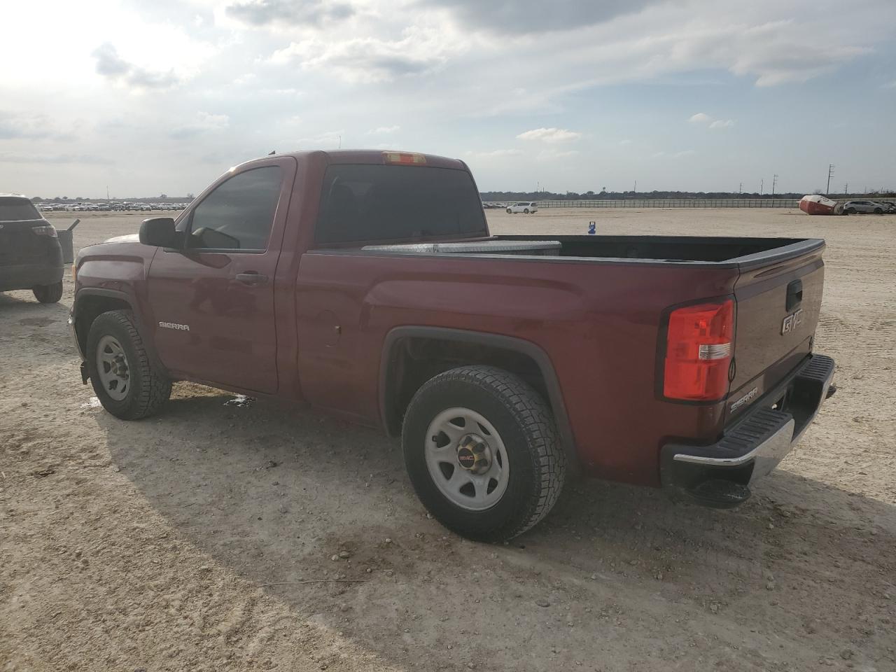2014 GMC Sierra - Image 2