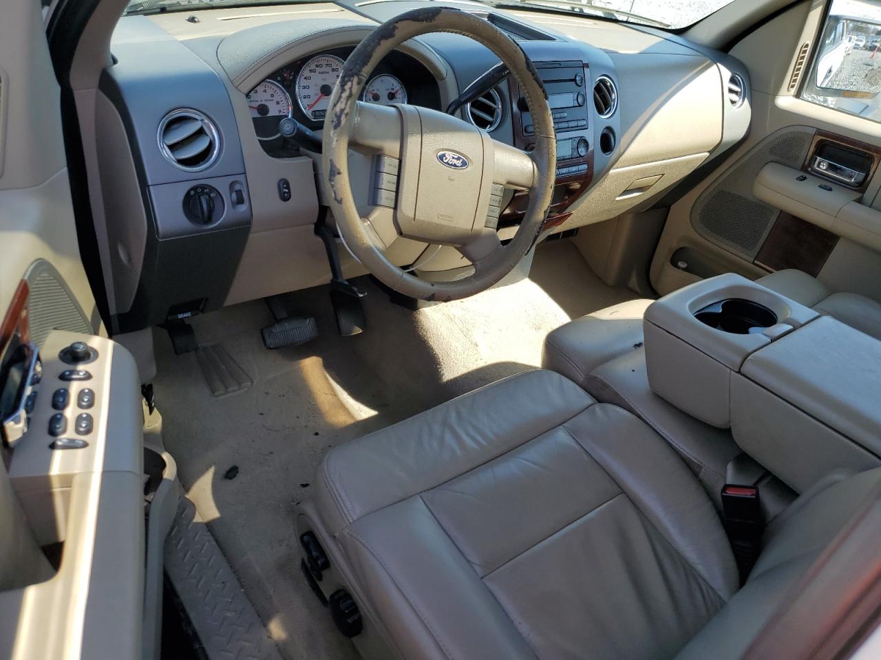 2005 Ford F-150 - Image 8