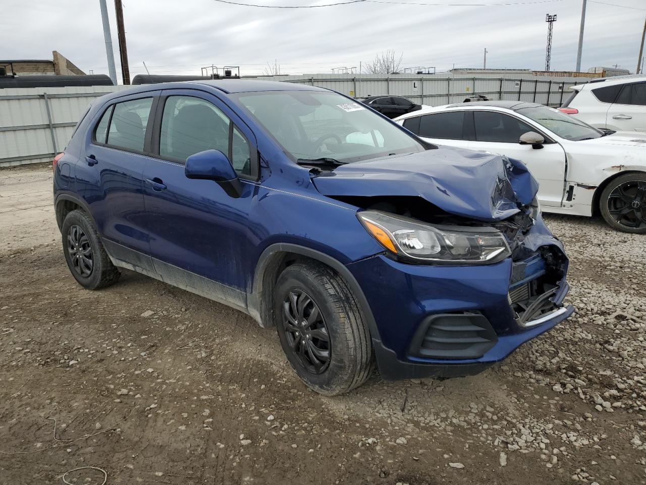 2017 Chevrolet Trax - Image 4