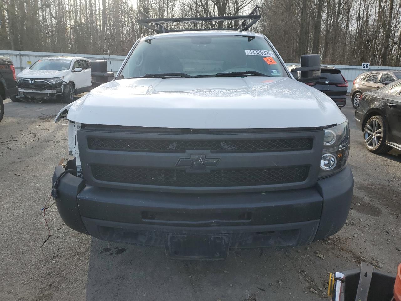 2009 Chevrolet Silverado - Image 5