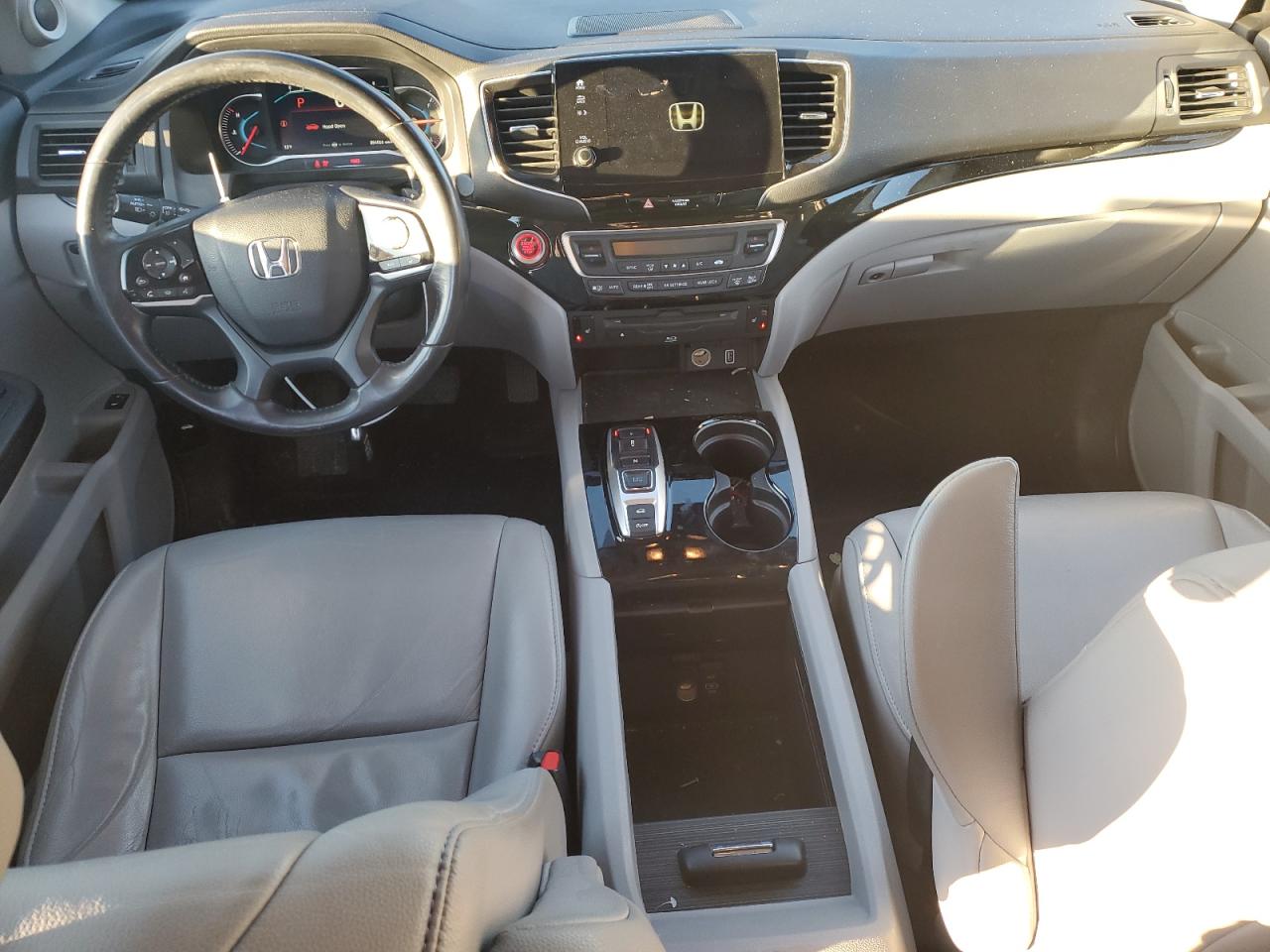 2019 Honda Pilot - Image 8