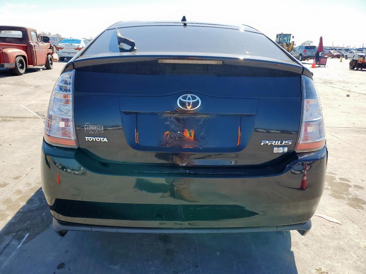 2005 Toyota Prius - Image 6