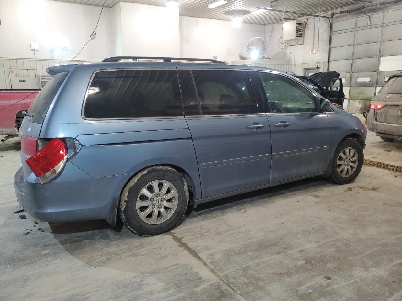 2008 Honda Odyssey - Image 3