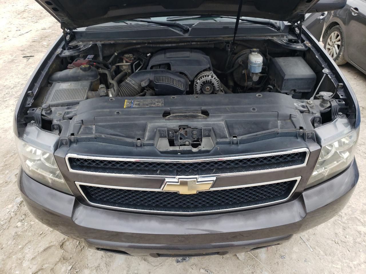 2011 Chevrolet Tahoe - Image 12