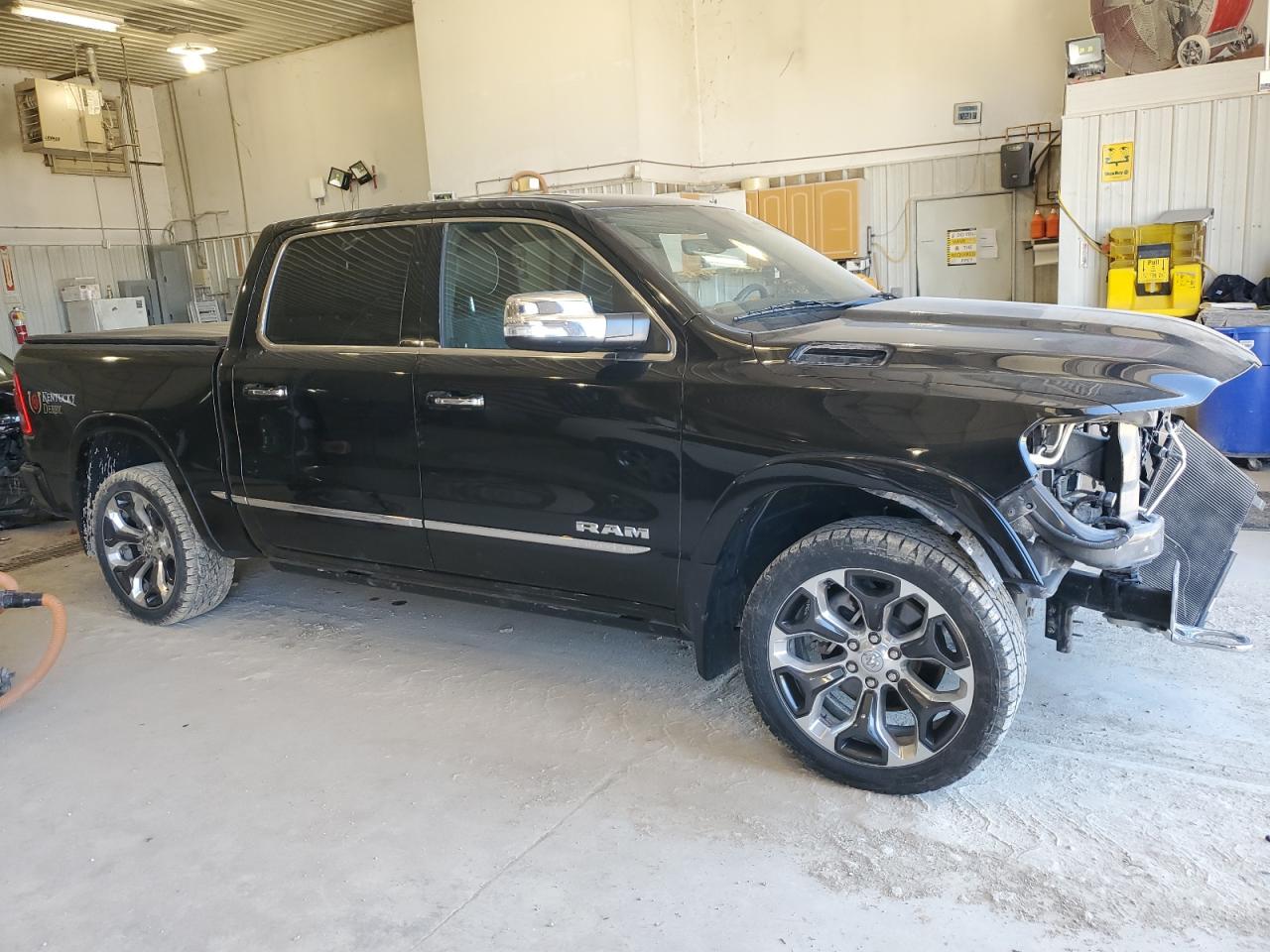 2019 RAM 1500 - Image 4