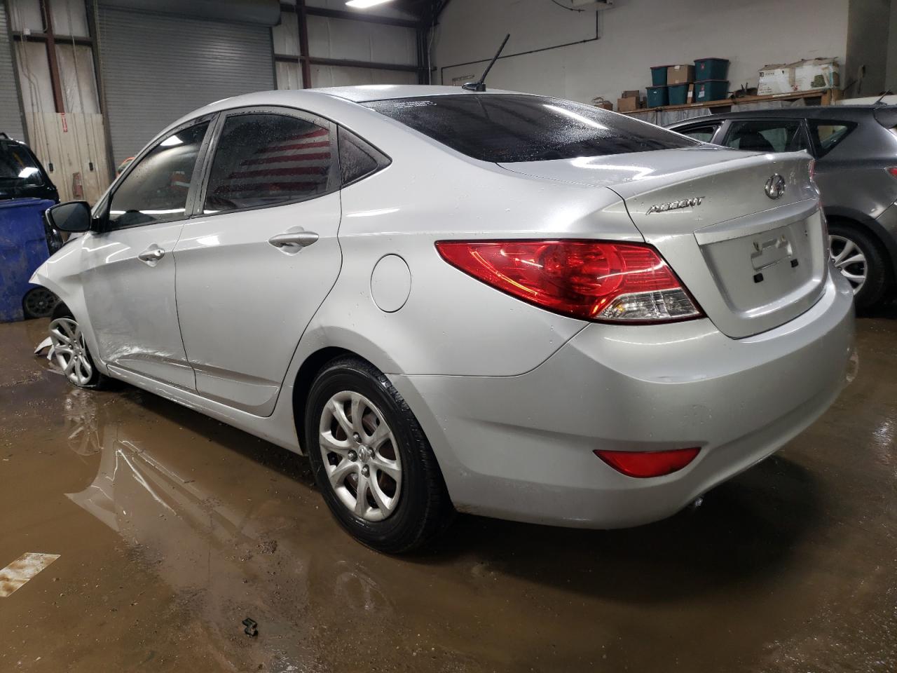 2013 Hyundai Accent - Image 2