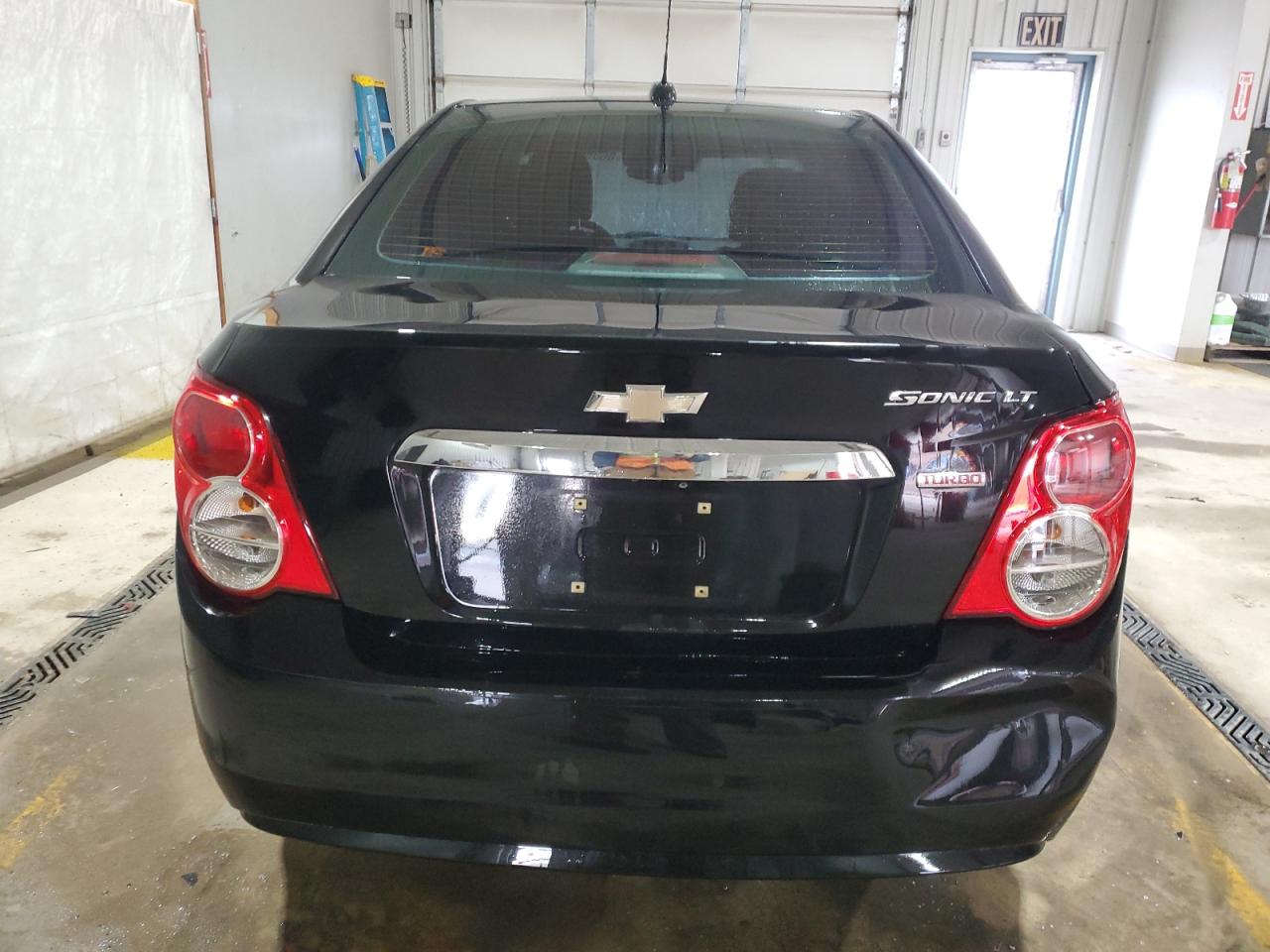 2016 Chevrolet Sonic - Image 6