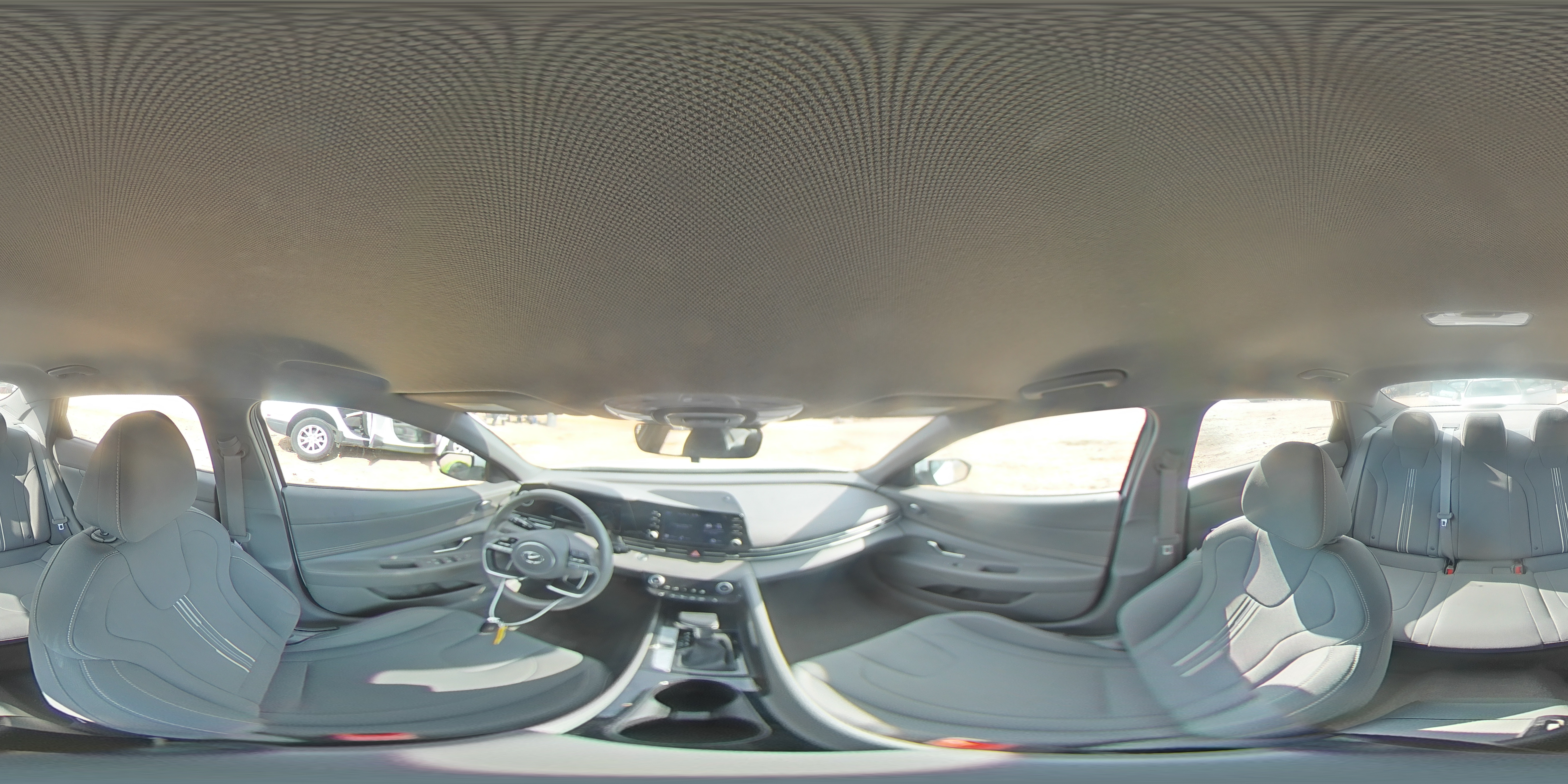 2021 Hyundai Elantra - Image 13