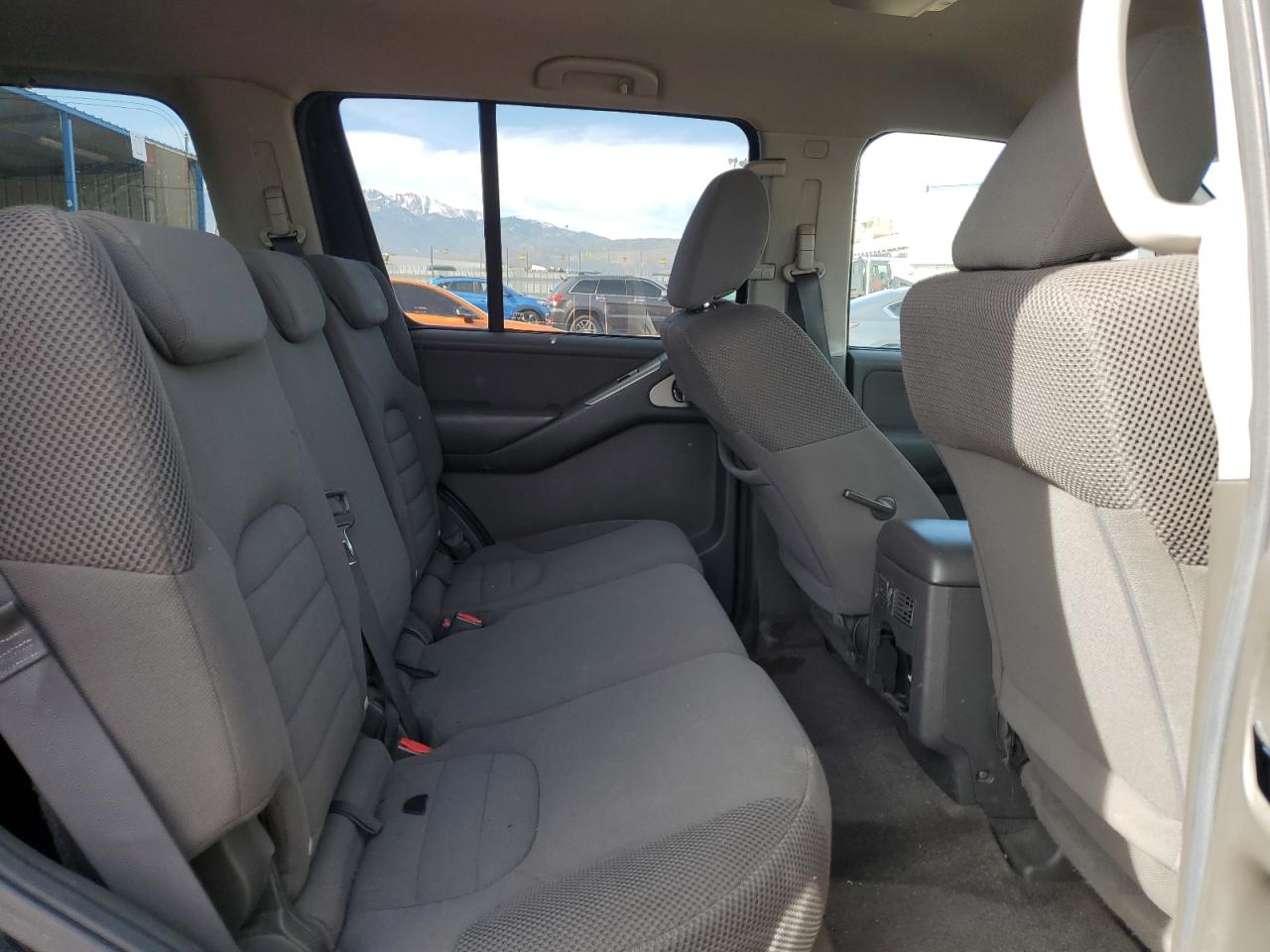 2011 Nissan Pathfinder - Image 11