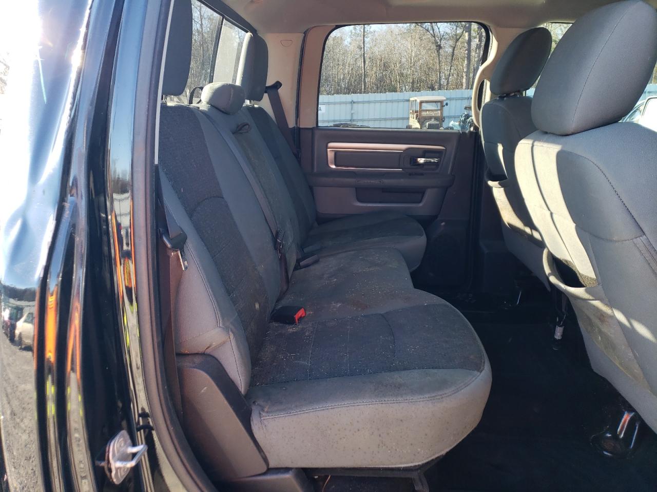2014 RAM 2500 - Image 10