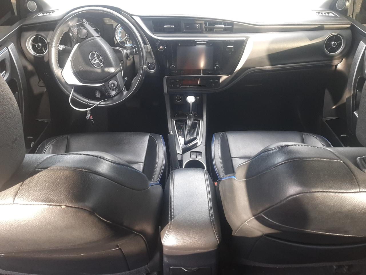 2017 Toyota Corolla - Image 8
