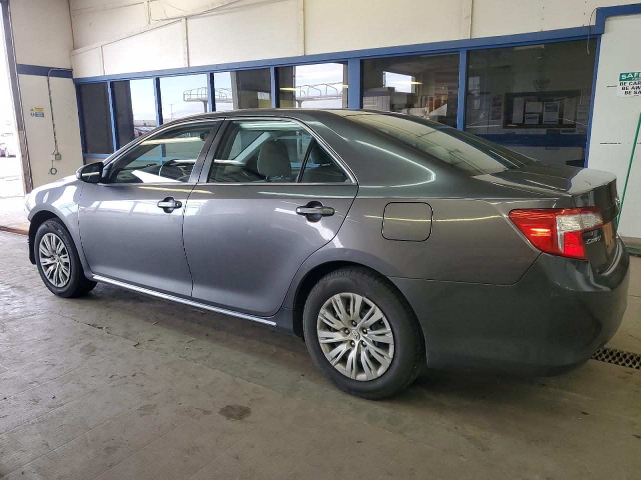 2014 Toyota Camry - Image 2