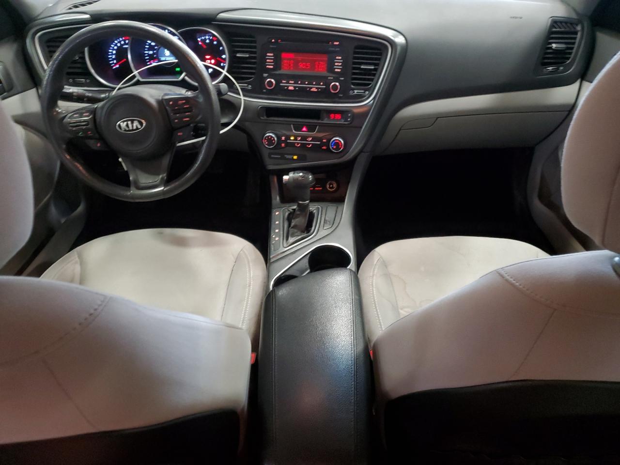 2015 Kia Optima - Image 8