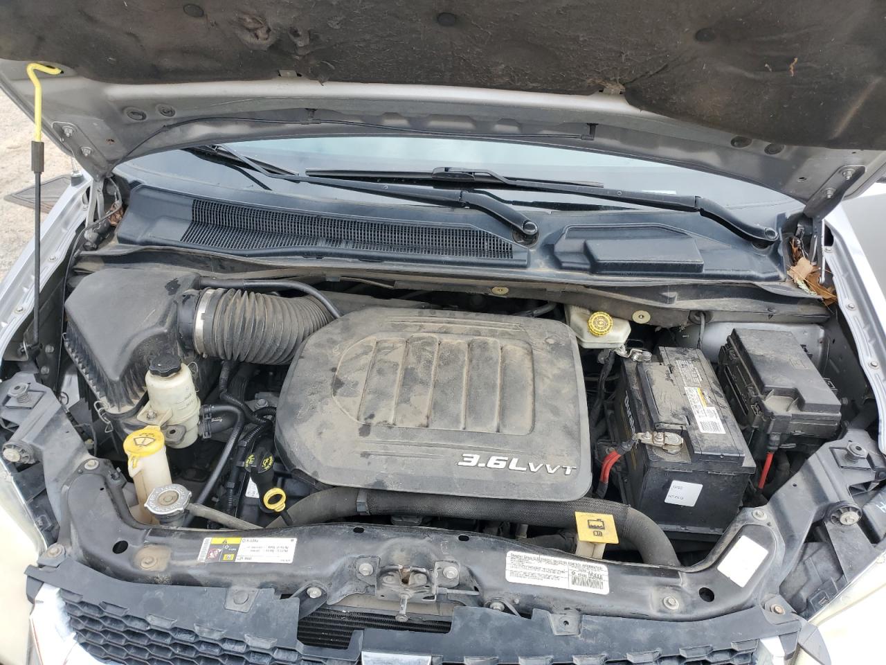 2014 Dodge Caravan - Image 13