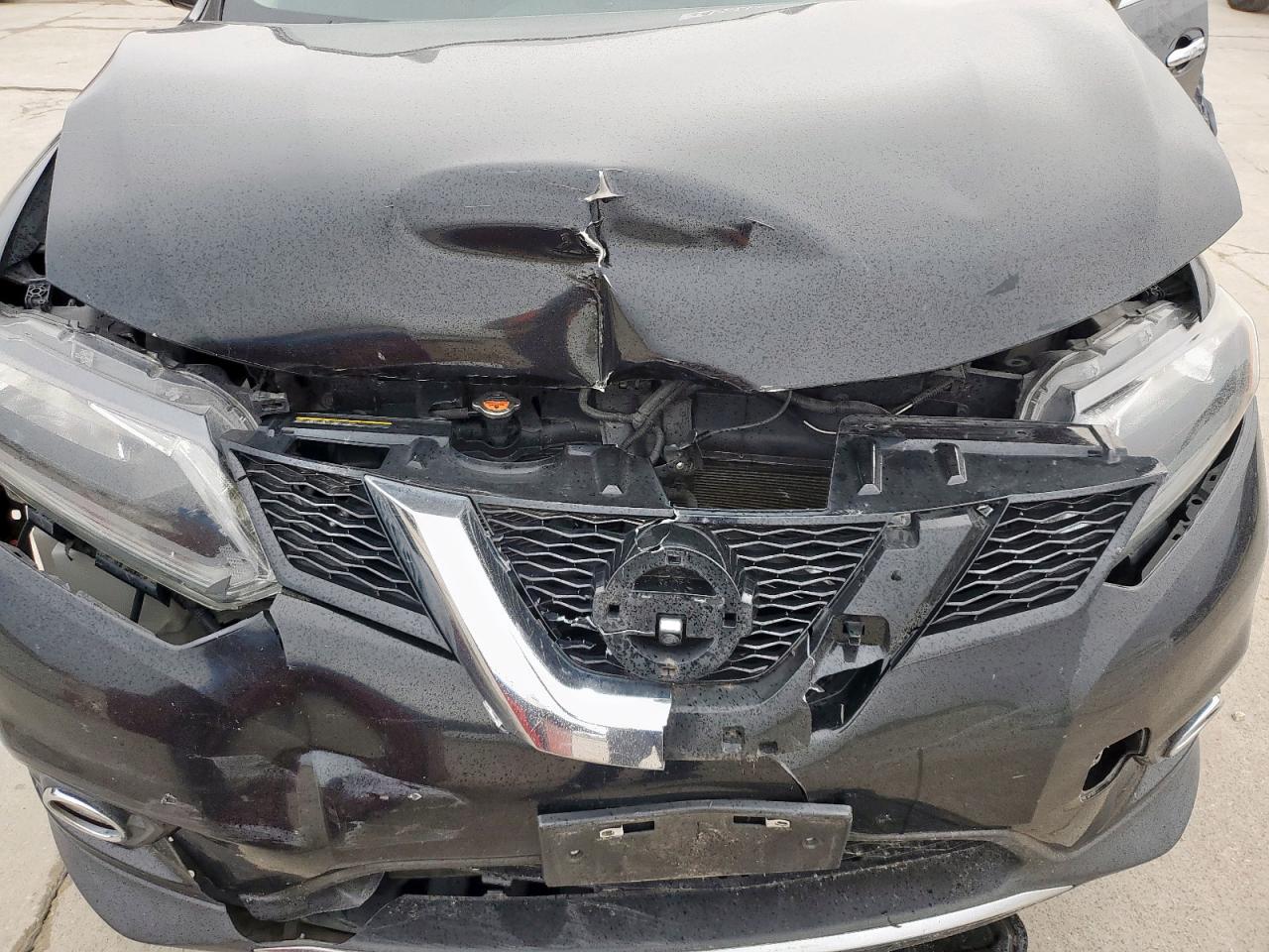 2015 Nissan Rogue - Image 12