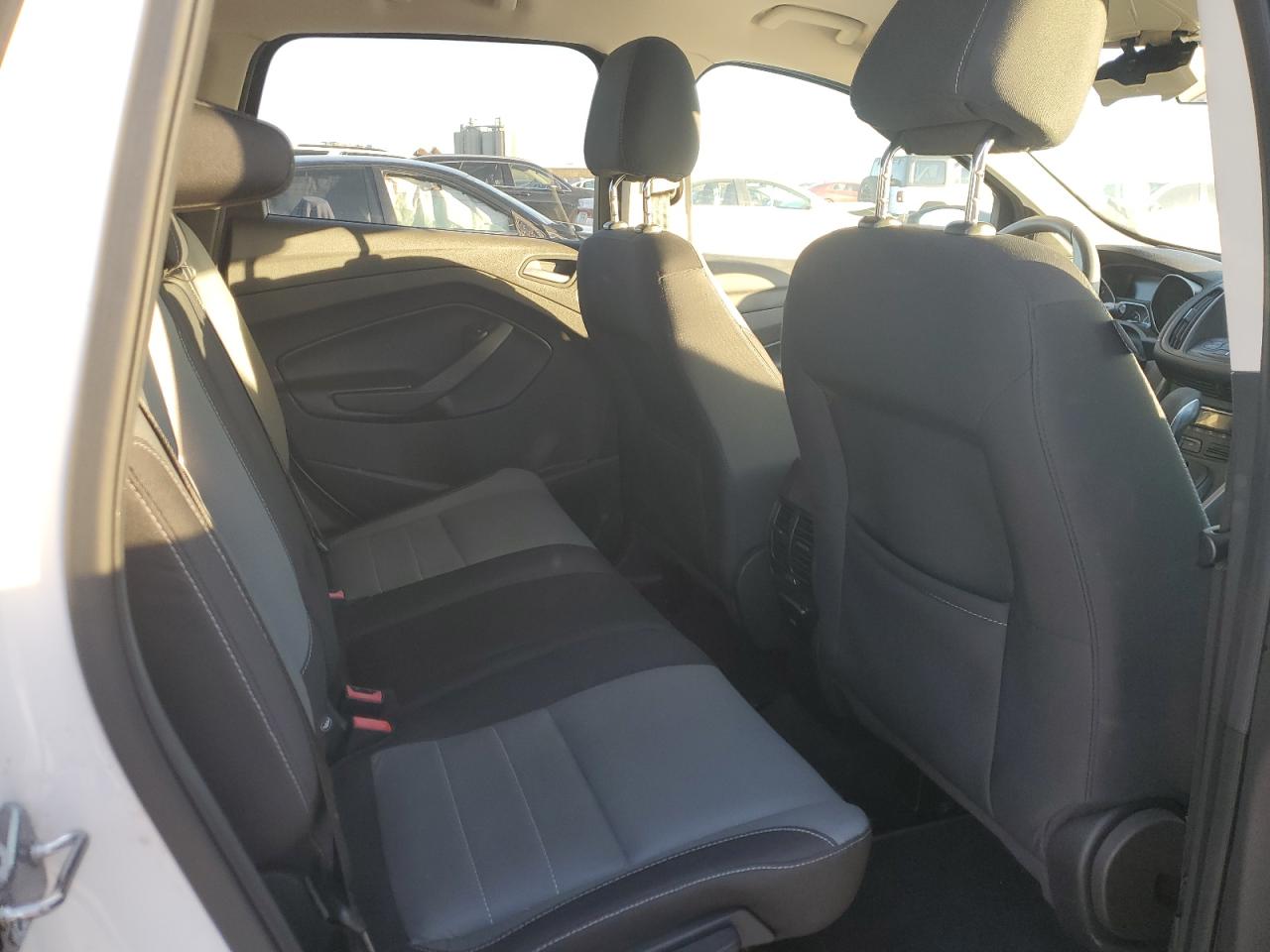 2015 Ford Escape - Image 11