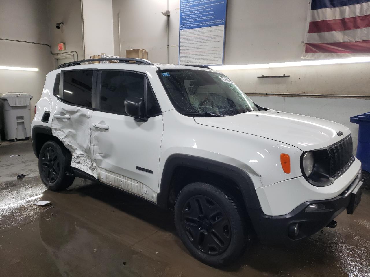2019 Jeep Renegade - Image 4