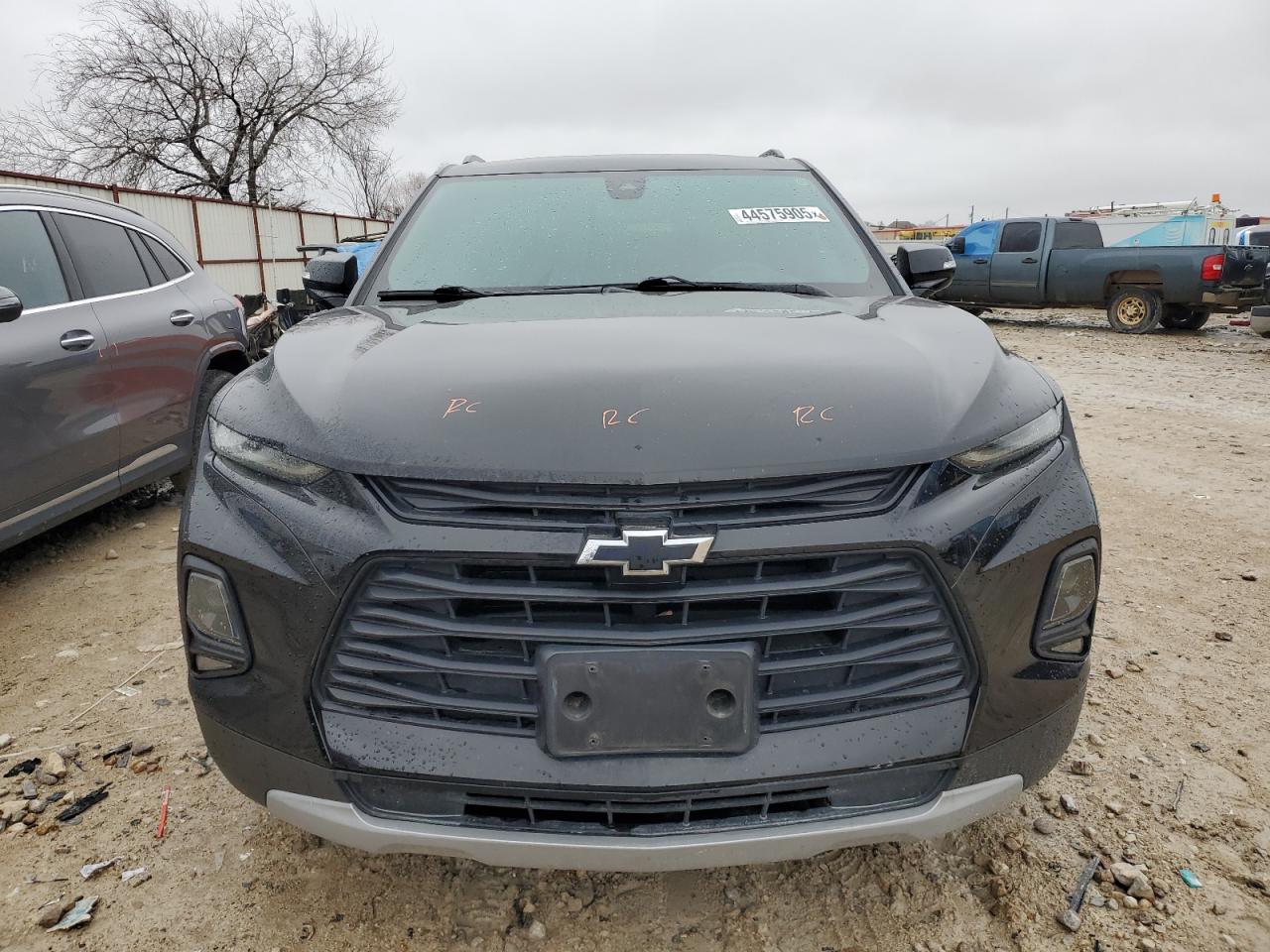 VIN: 3GNKBCRS2MS537032 2021 CHEVROLET BLAZER