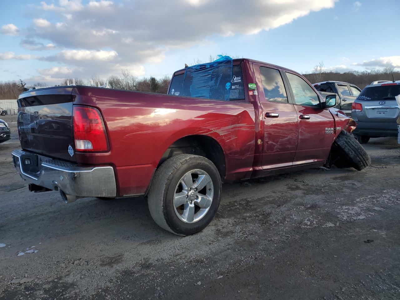 2016 RAM 1500 - Image 3