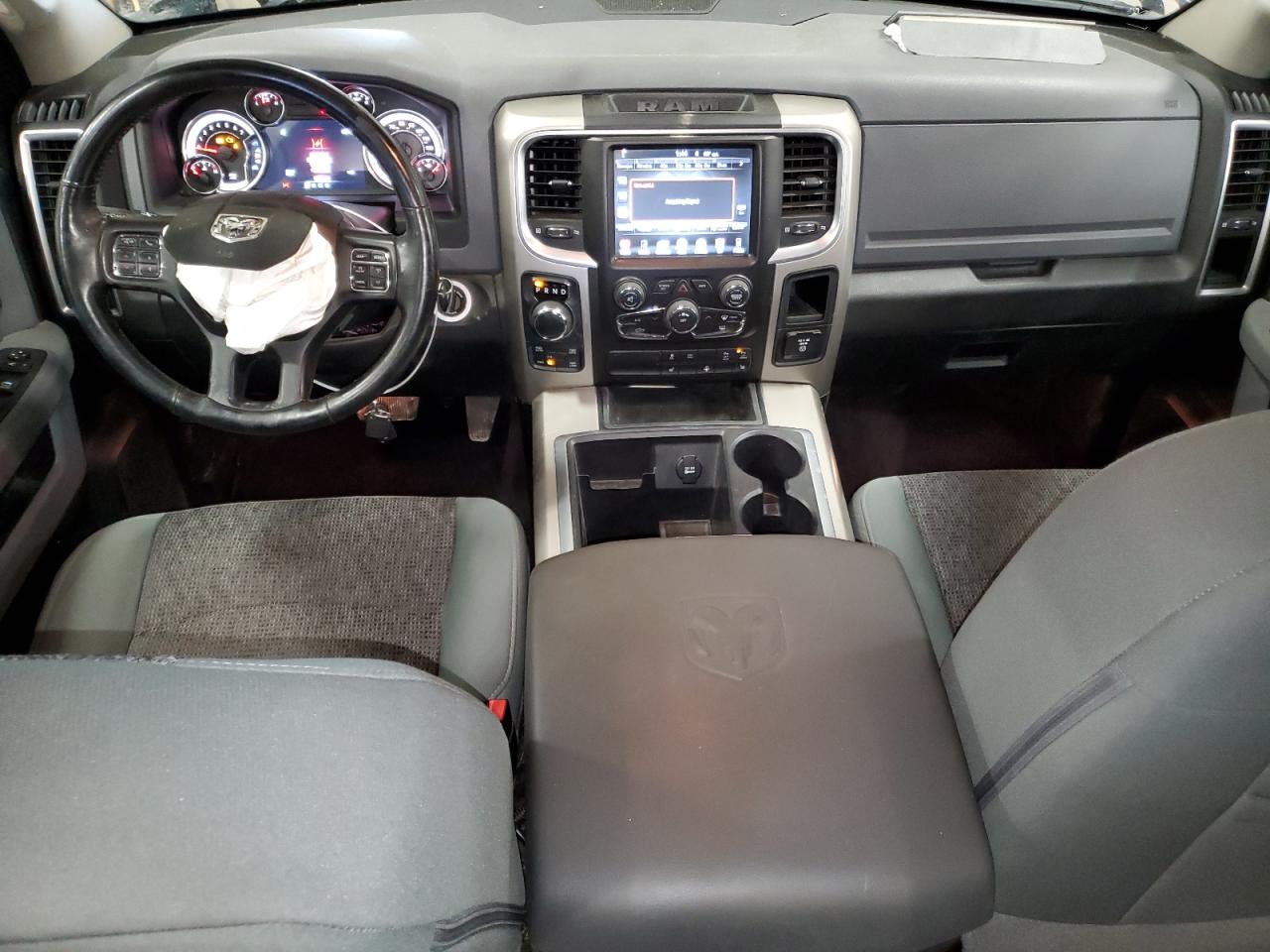 2014 RAM 1500 - Image 8