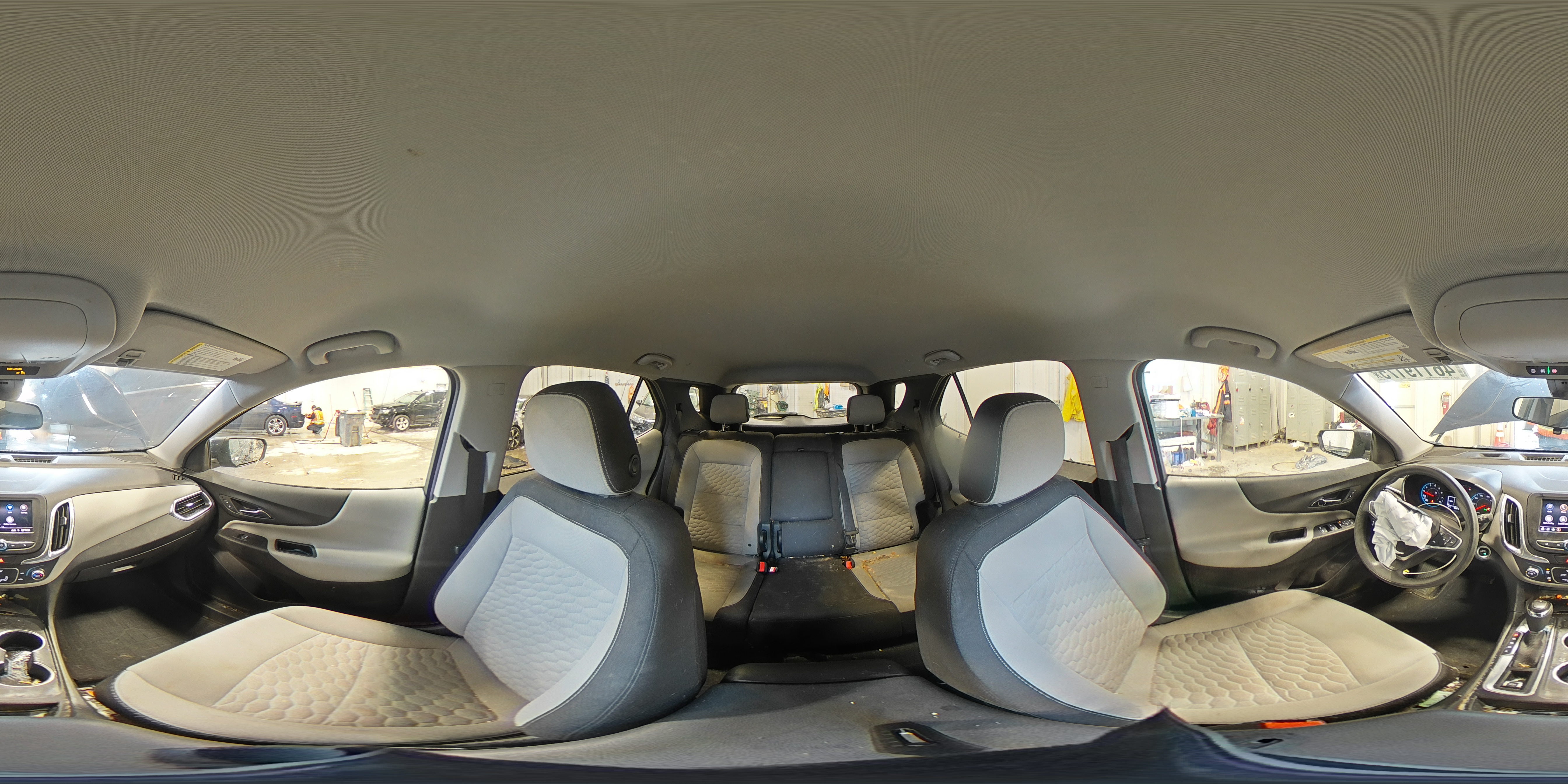 2020 Chevrolet Equinox - Image 15
