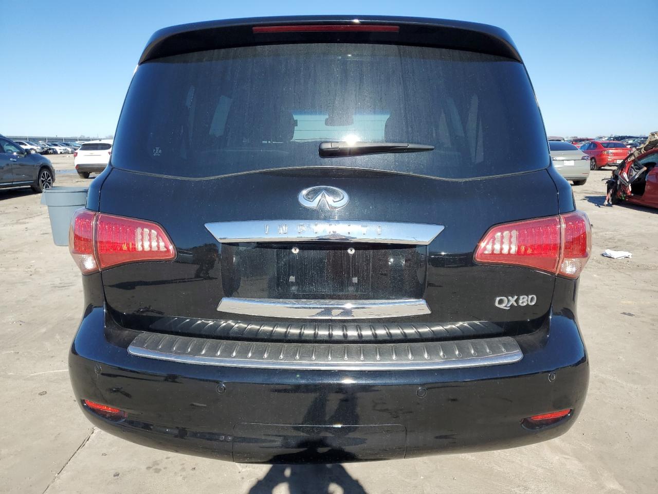2014 Infiniti QX80 - Image 6