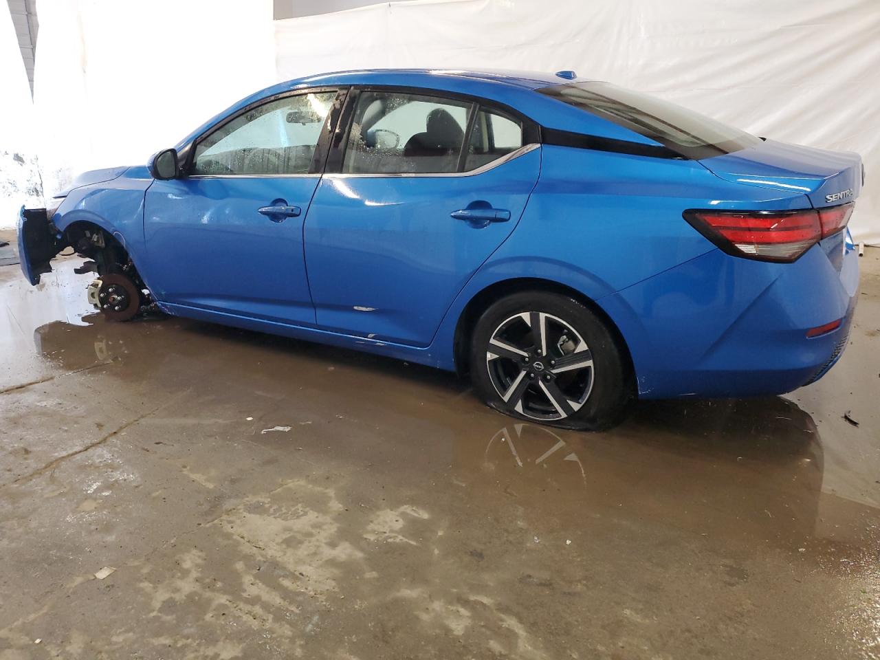 2024 Nissan Sentra - Image 2