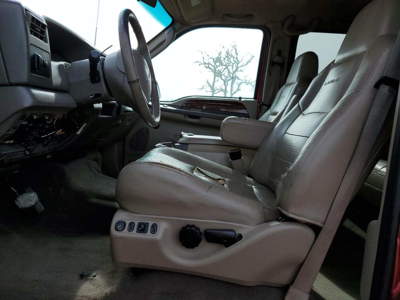 2003 Ford F250 - Image 7